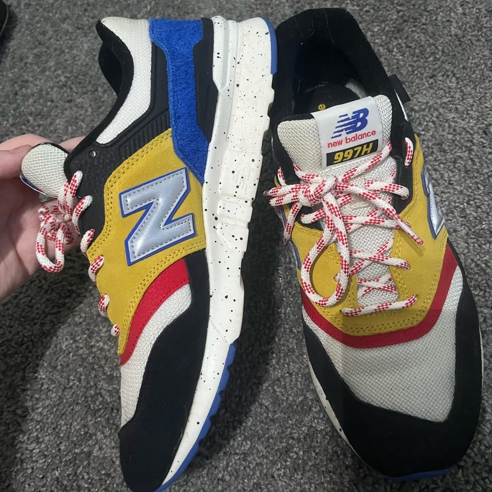 Men’s New balances - size 10